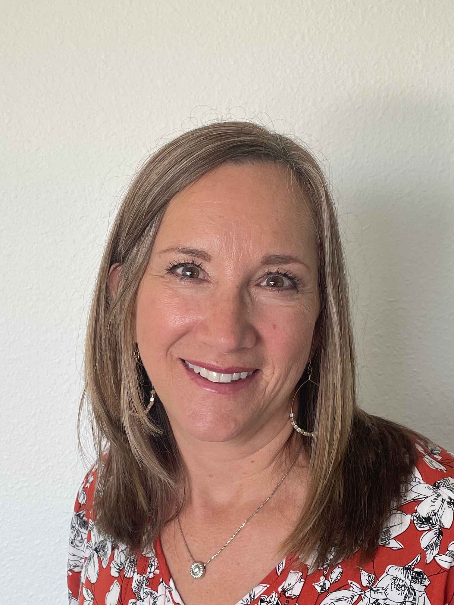 Jen Mathisen LPC Therapy In The Gorge